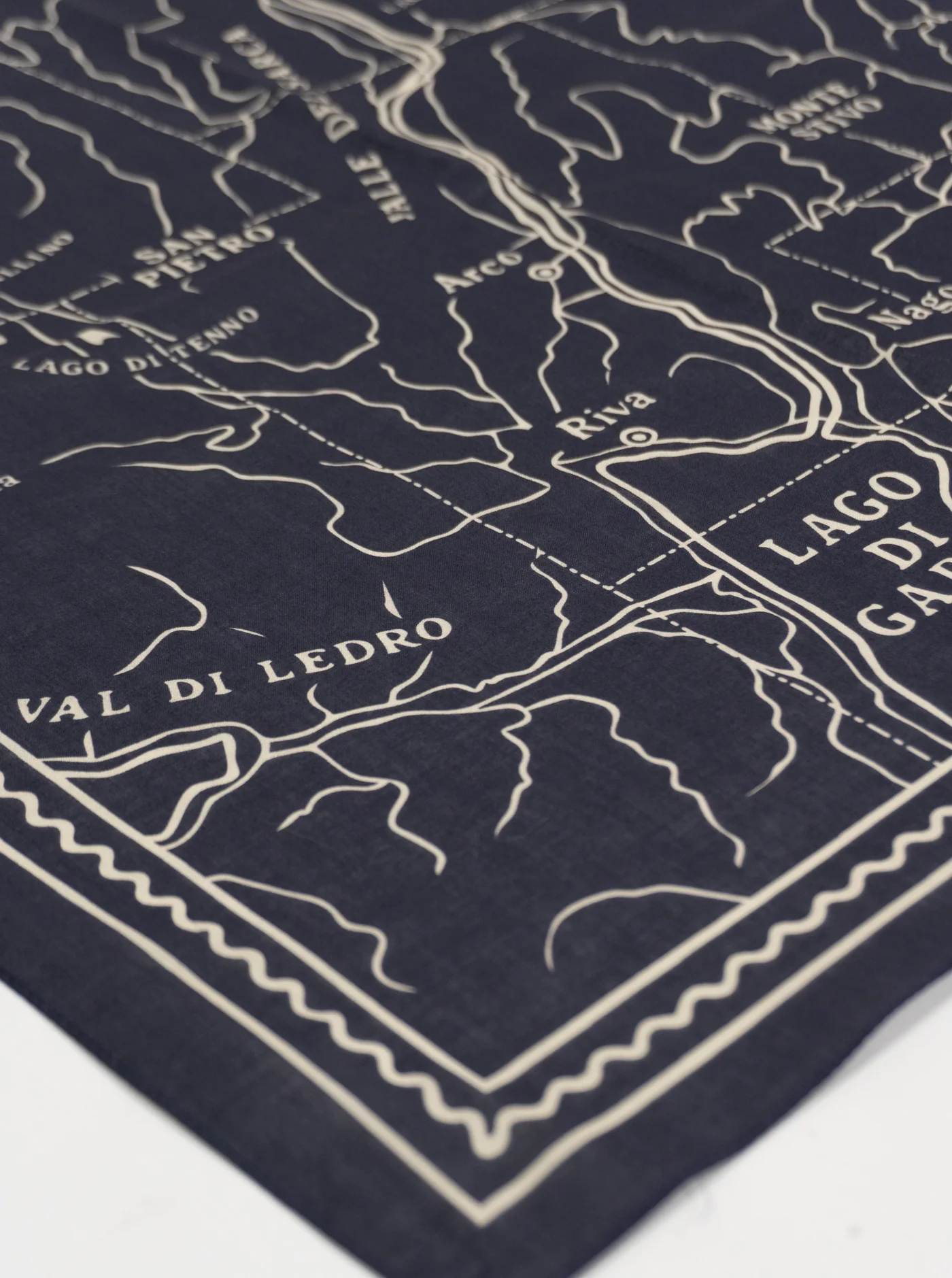 Bandana - Territory - Image 3