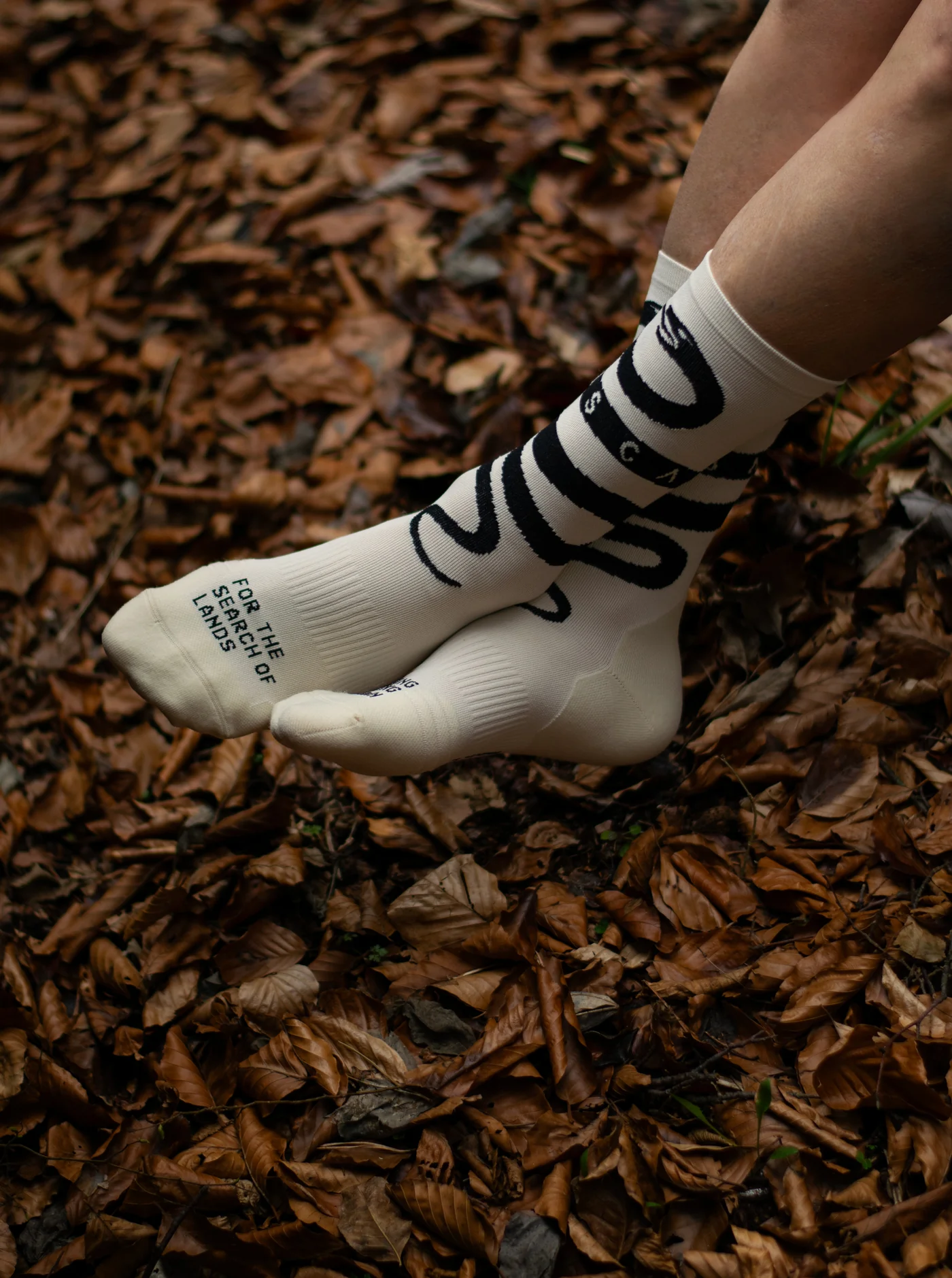 Cross Socks - Snake Cream/Black - Image 3
